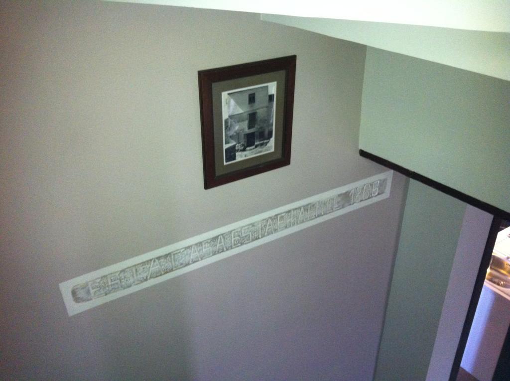 קואנקה Los Ojos De La Mora Apartamentos Boutique מראה חיצוני תמונה